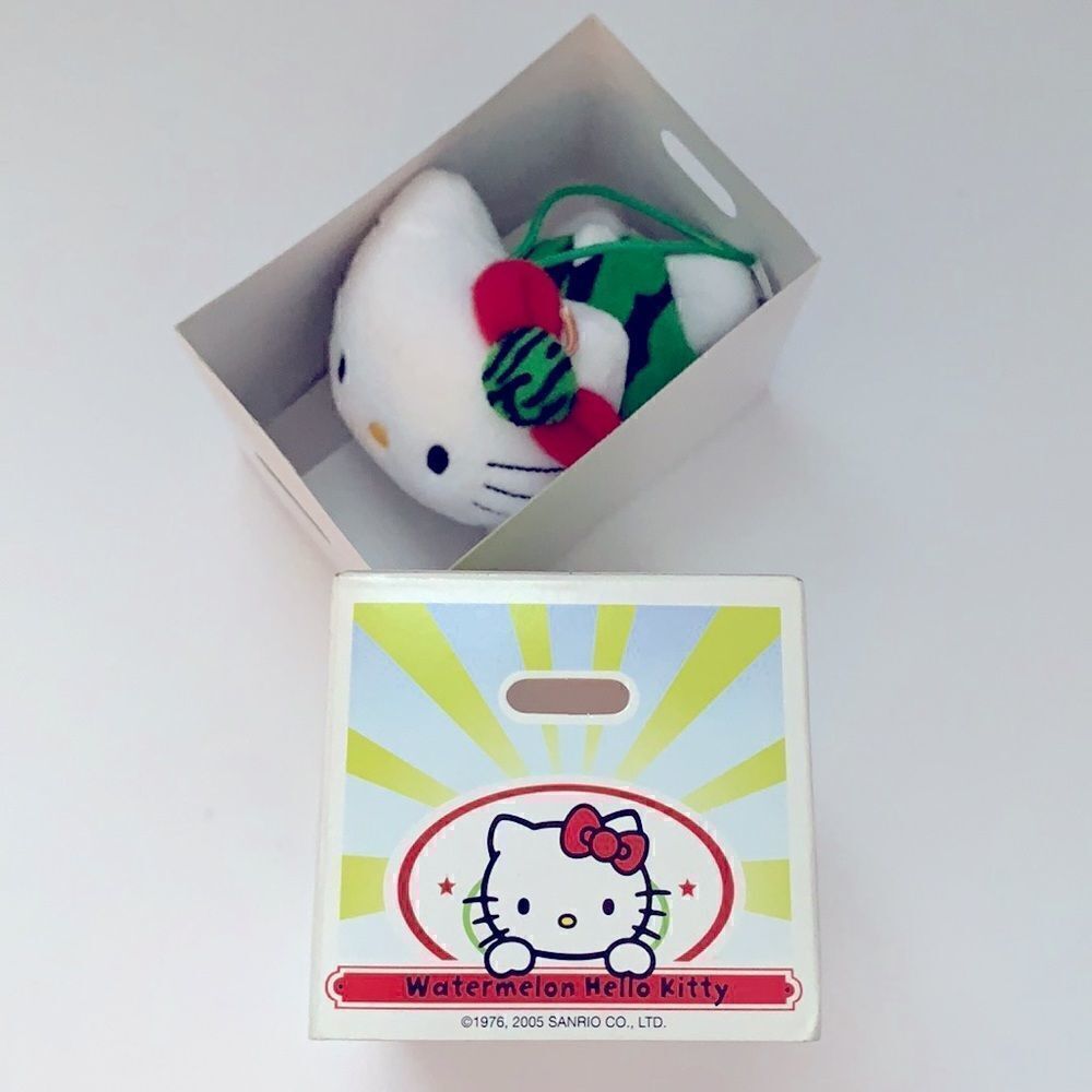 Hello Kitty Collection - Picture 6 of 7